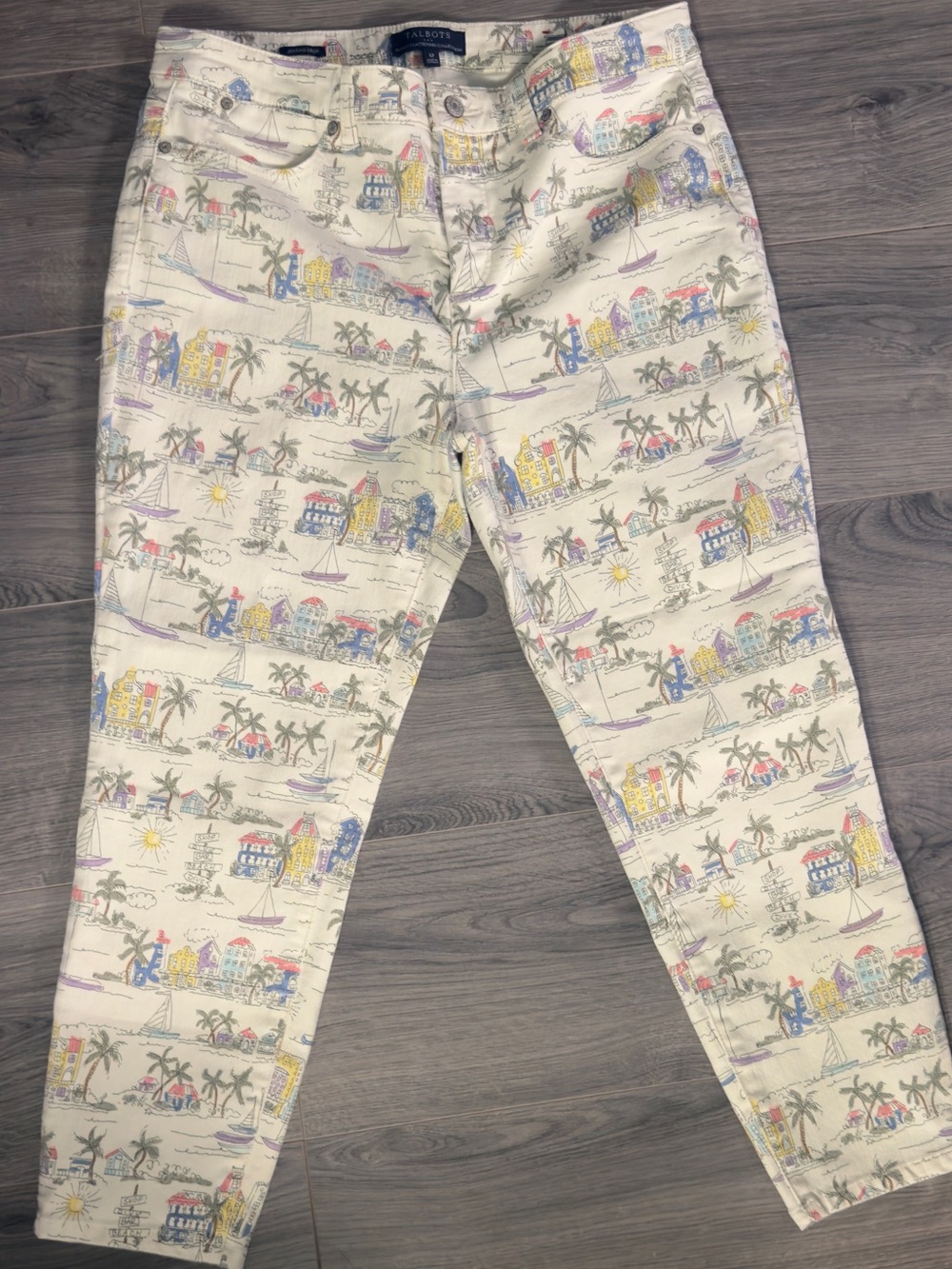 Talbots Ivory Coastal Scene Print Cropped Pants